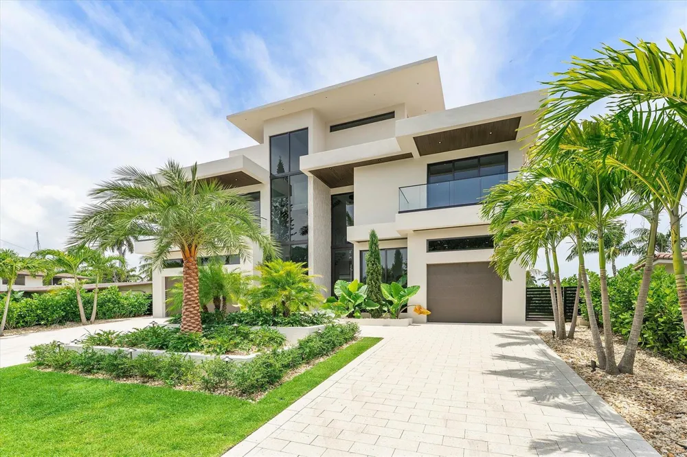 1607 SE 14th Street Fort Lauderdale, FL 33316