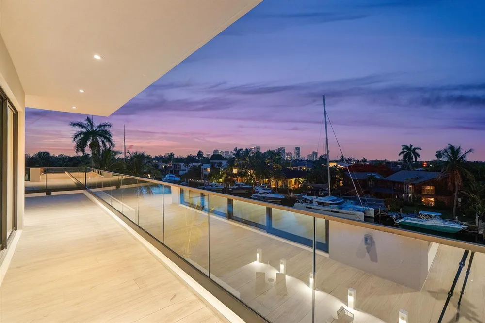 1607 SE 14th Street Fort Lauderdale, FL 33316