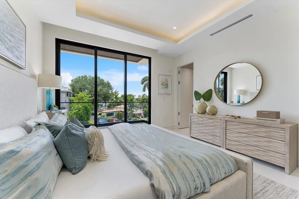 1607 SE 14th Street Fort Lauderdale, FL 33316