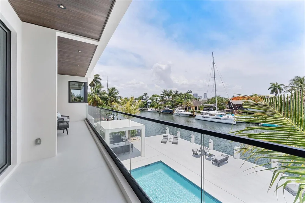 1607 SE 14th Street Fort Lauderdale, FL 33316