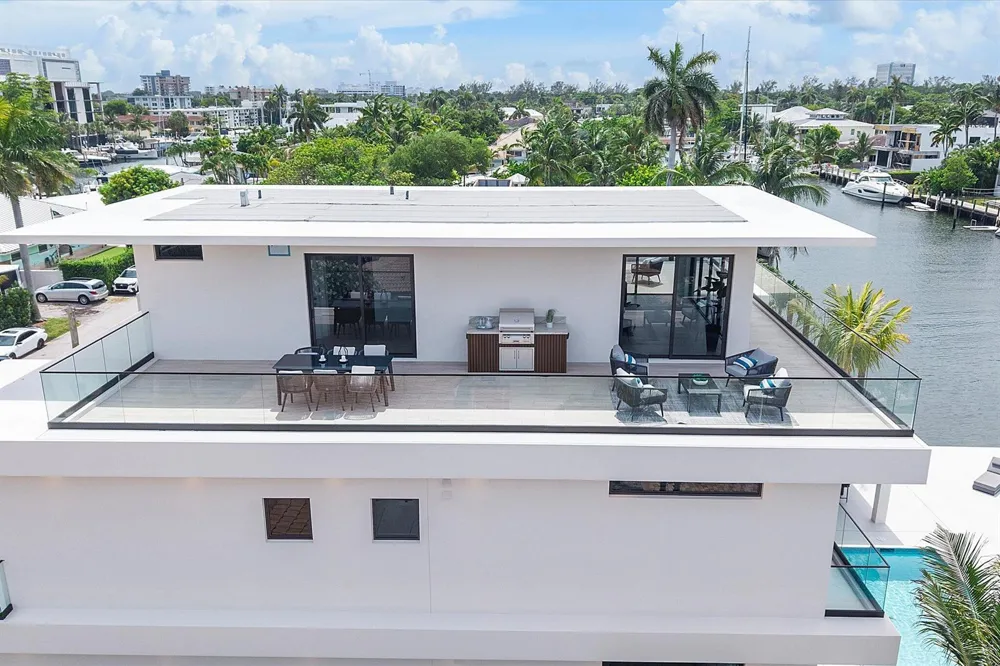 1607 SE 14th Street Fort Lauderdale, FL 33316