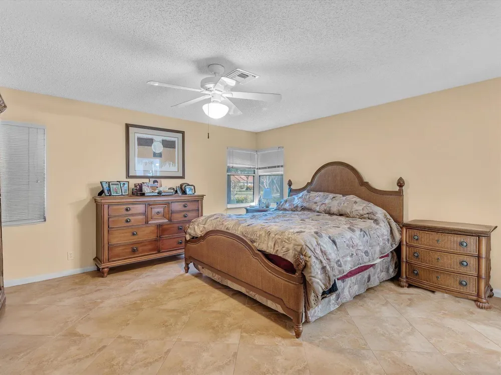 7036 Summer Tree Drive #B Boynton Beach, FL 33437