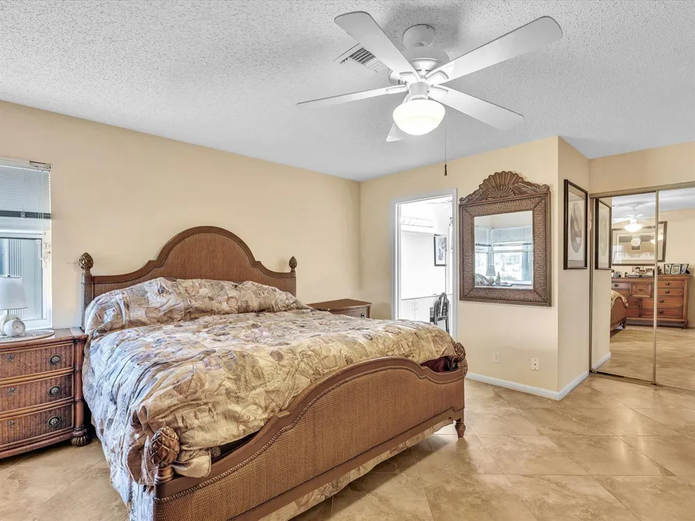 7036 Summer Tree Drive #B Boynton Beach, FL 33437