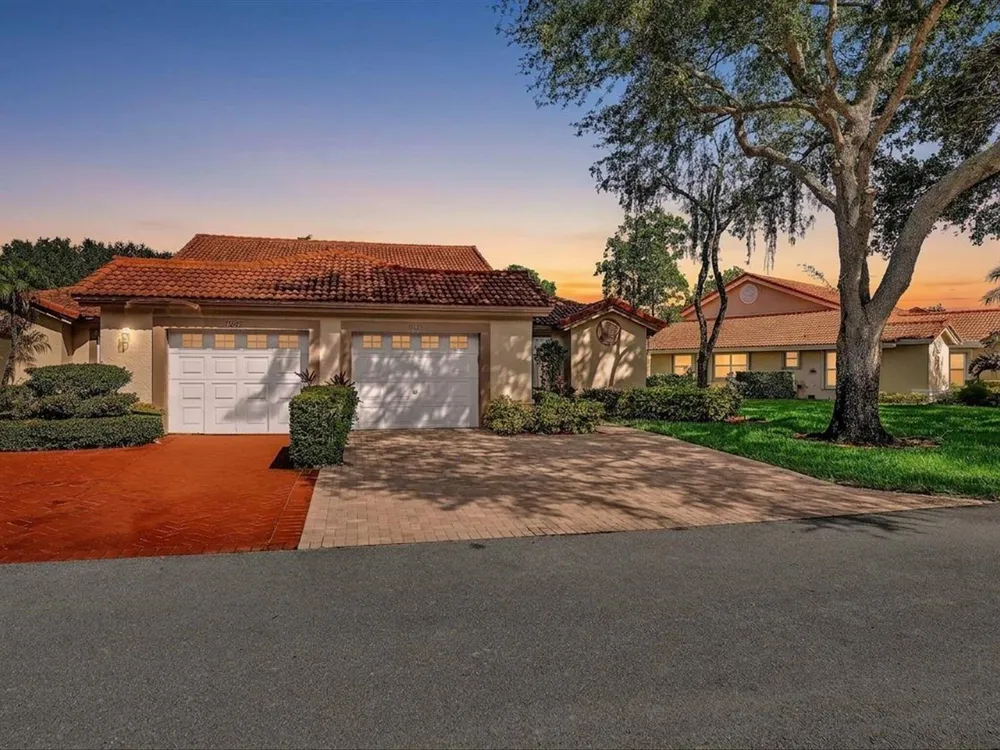 7036 Summer Tree Drive #B Boynton Beach, FL 33437