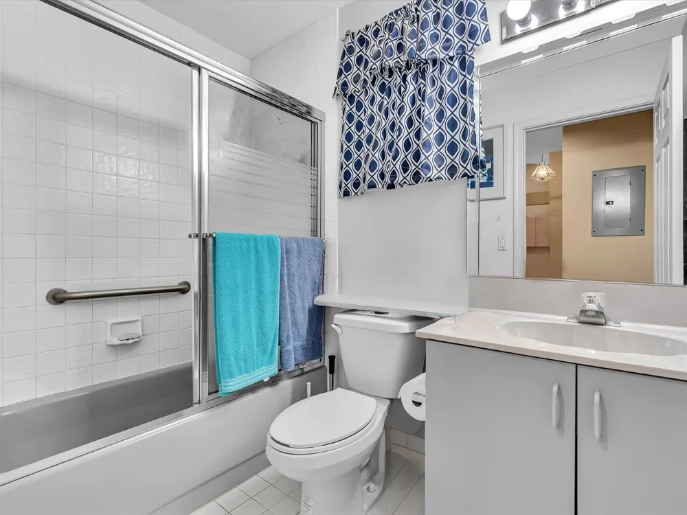 7036 Summer Tree Drive #B Boynton Beach, FL 33437