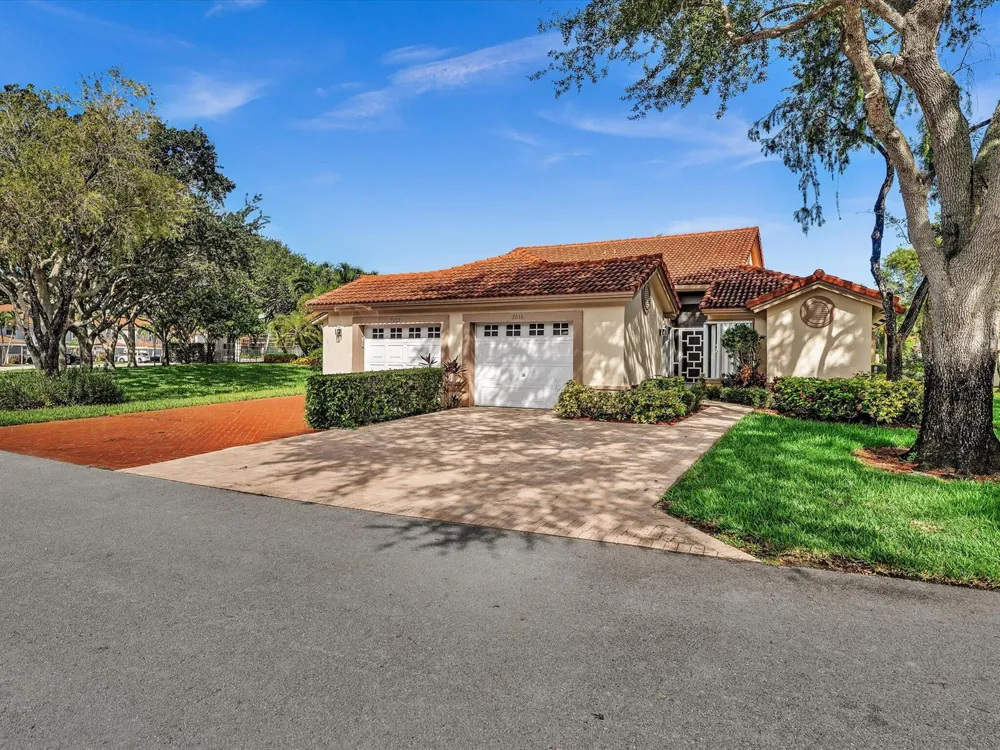 7036 Summer Tree Drive #B Boynton Beach, FL 33437