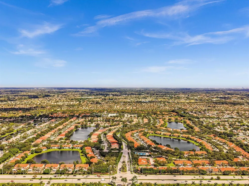 7036 Summer Tree Drive #B Boynton Beach, FL 33437
