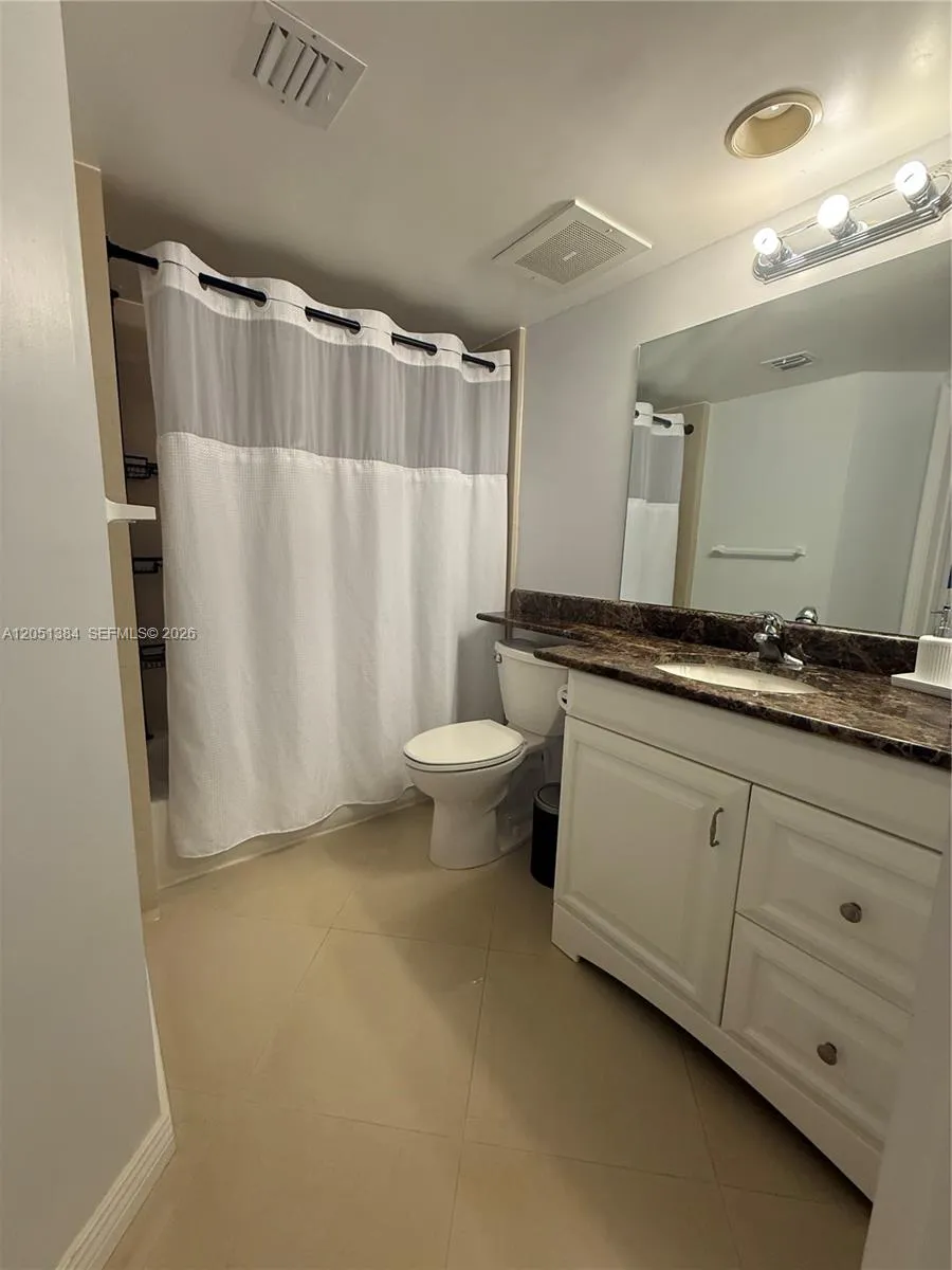 9201 Collins Ave #521 Surfside, FL 33154