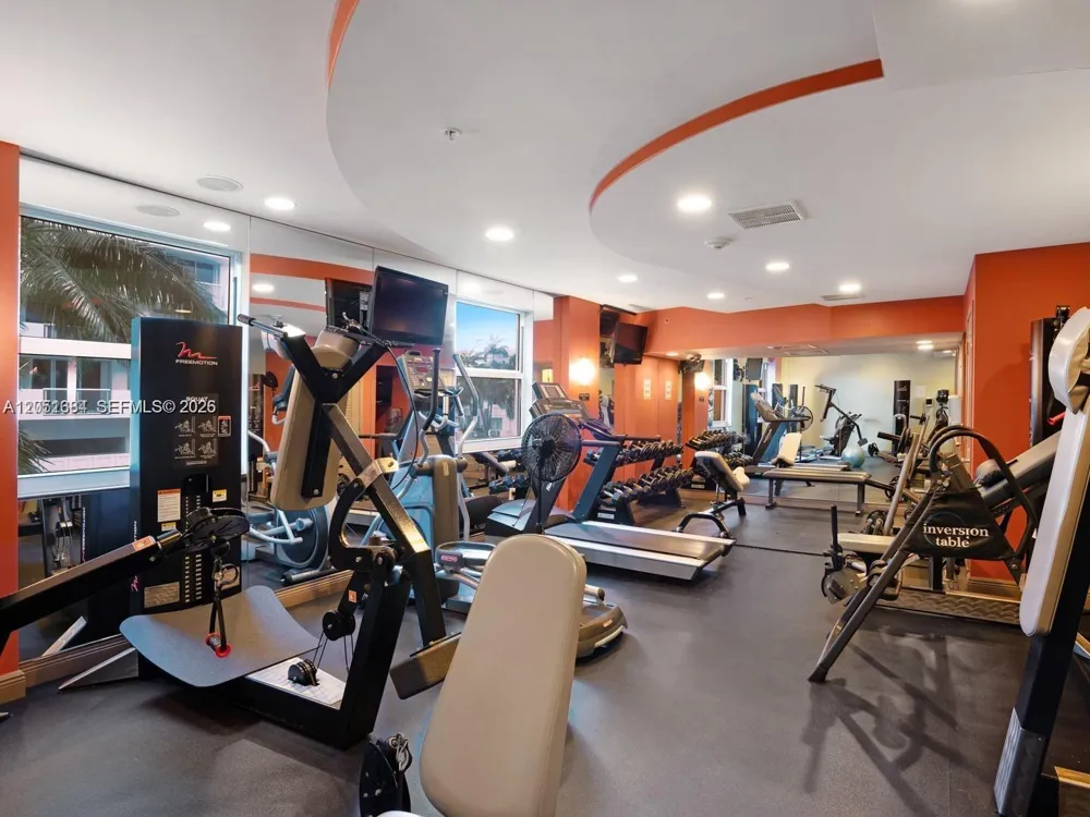 9201 Collins Ave #521 Surfside, FL 33154