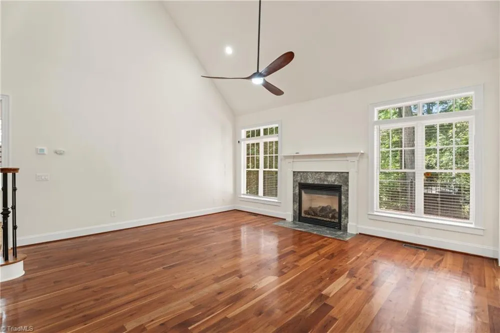 347 Friendship Circle Winston-Salem, NC 27106