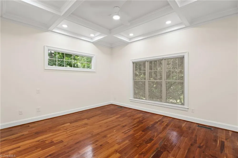 347 Friendship Circle Winston-Salem, NC 27106