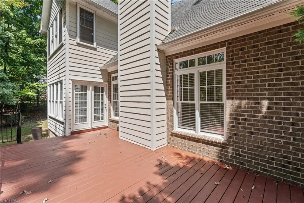 347 Friendship Circle Winston-Salem, NC 27106