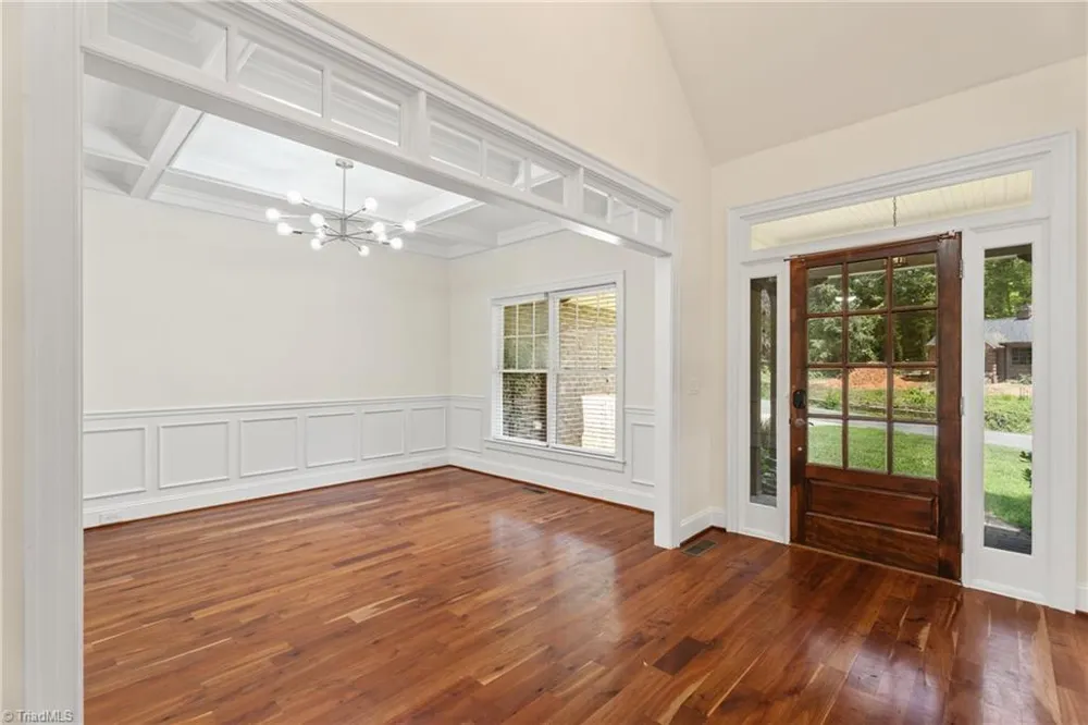 347 Friendship Circle Winston-Salem, NC 27106