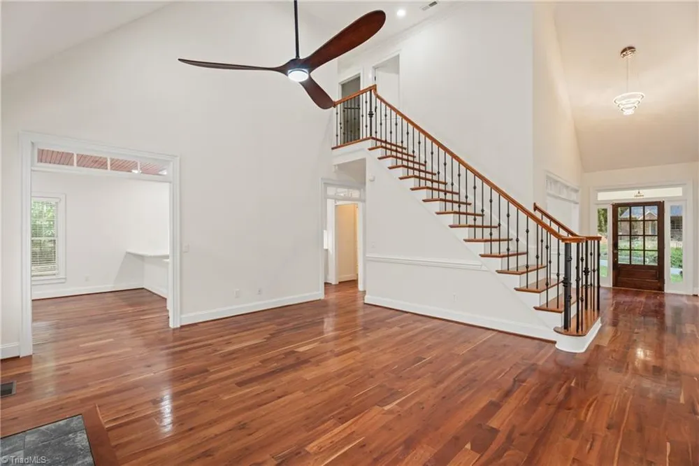 347 Friendship Circle Winston-Salem, NC 27106