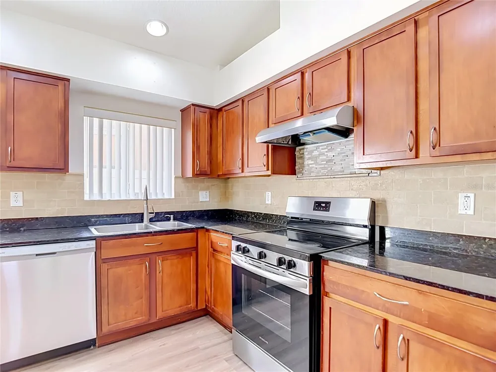 Address Not Shown Land O Lakes, FL 34639