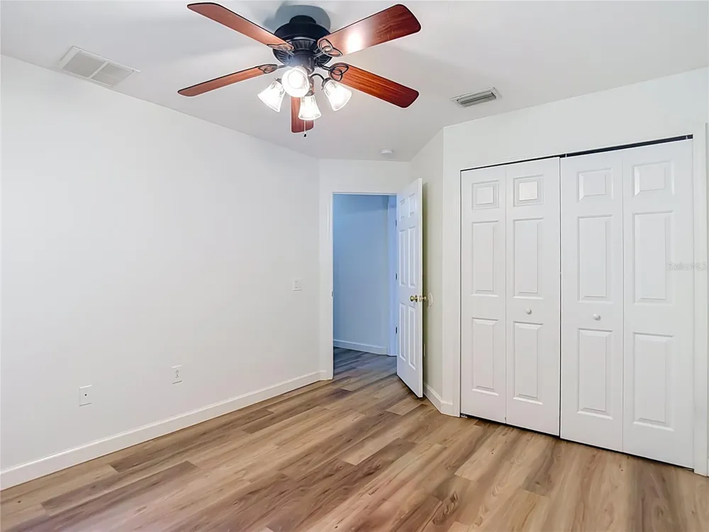 Address Not Shown Land O Lakes, FL 34639