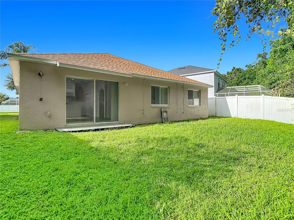 Address Not Shown Land O Lakes, FL 34639
