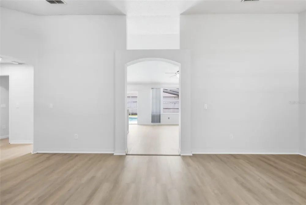 2706 KRIS XING Ocoee, FL 34761
