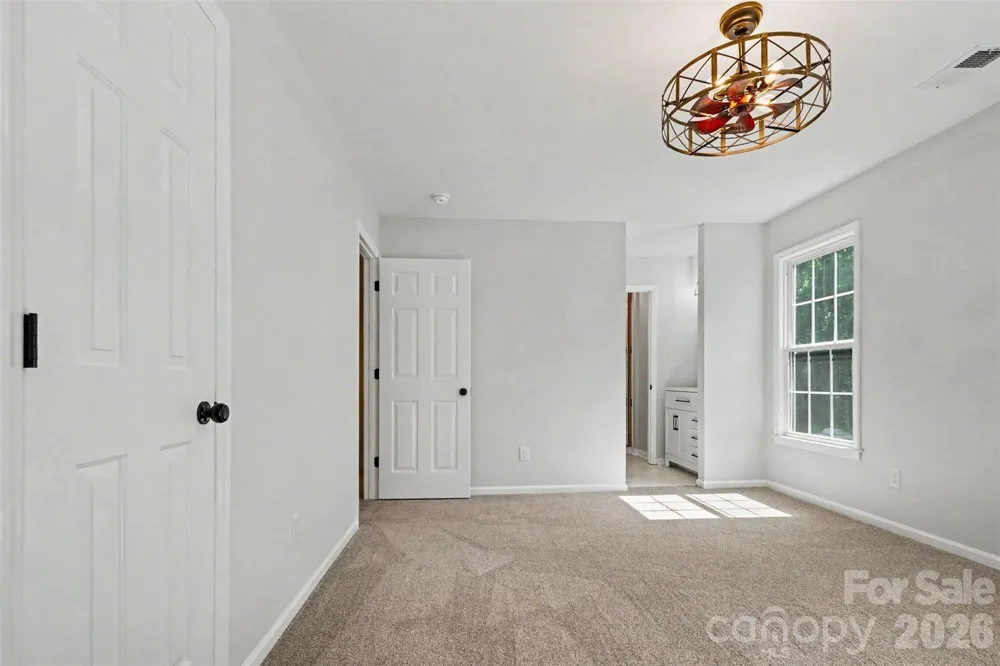 4108 Wimbledon Drive Dallas, NC 28034