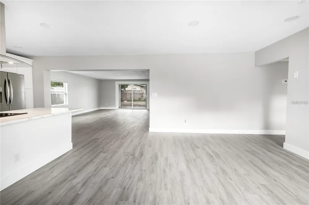 10341 KUMQUAT LANE Seminole, FL 33772