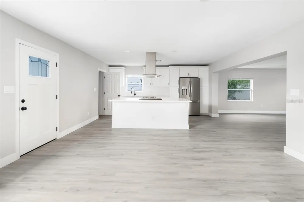 10341 KUMQUAT LANE Seminole, FL 33772