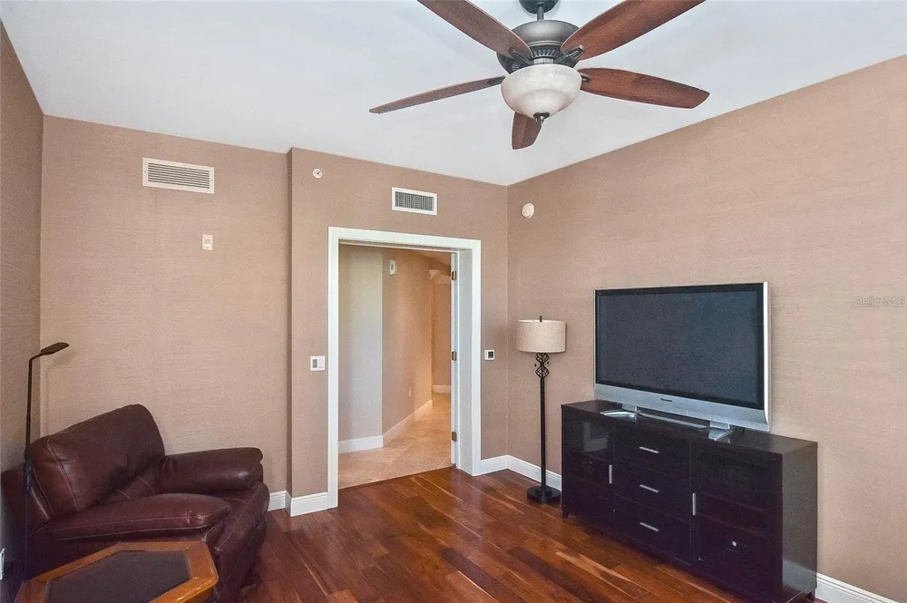 3313 SUNSET KEY CIRCLE #307 Punta Gorda, FL 33955
