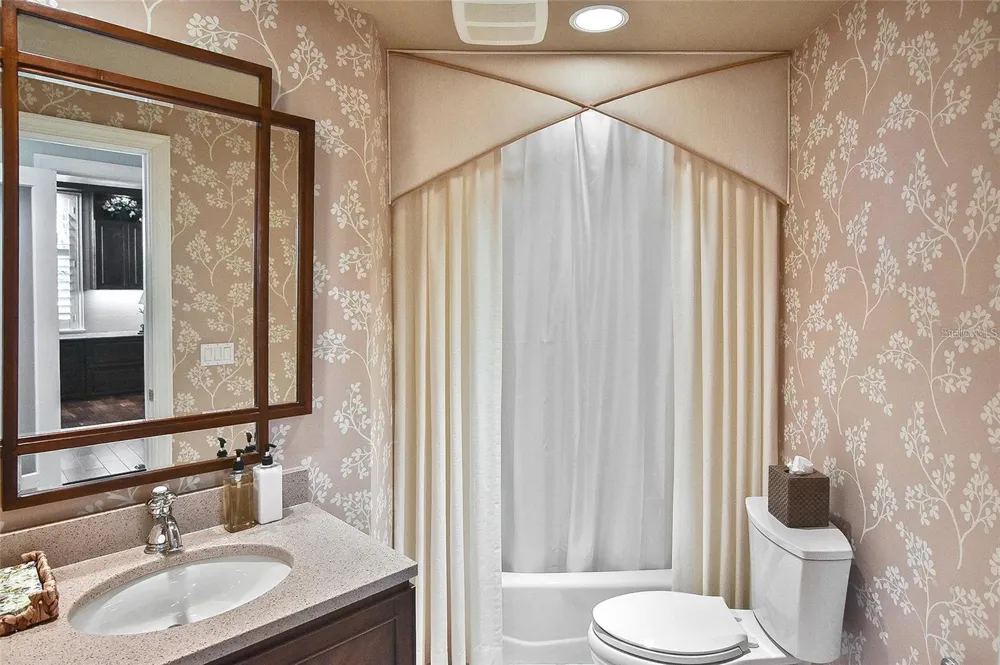 3313 SUNSET KEY CIRCLE #307 Punta Gorda, FL 33955