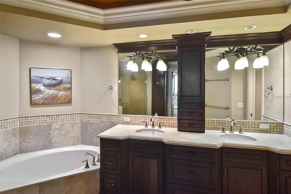 3313 SUNSET KEY CIRCLE #307 Punta Gorda, FL 33955