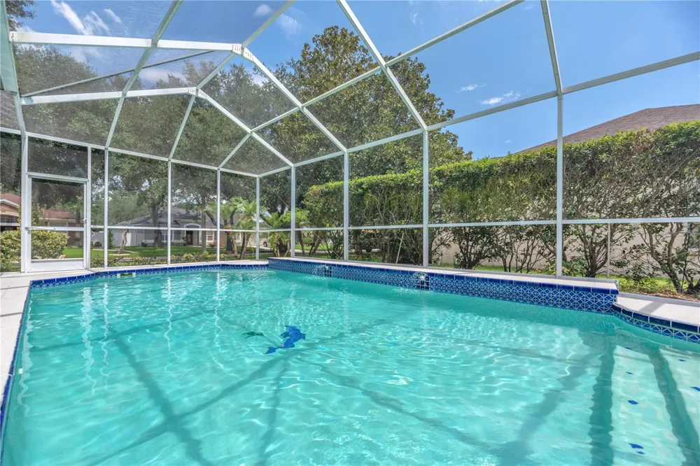 2219 LONGMORE CIRCLE Valrico, FL 33596