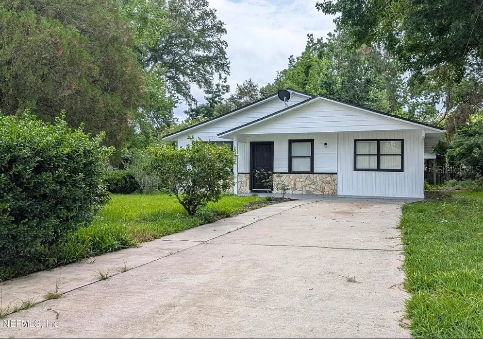 462 SALLY STREET Green Cove Springs, FL 32043