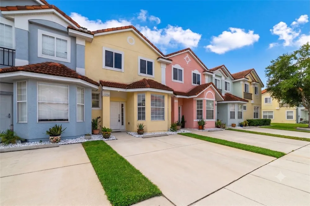 1236 SOUTH BEACH CIRCLE Kissimmee, FL 34746