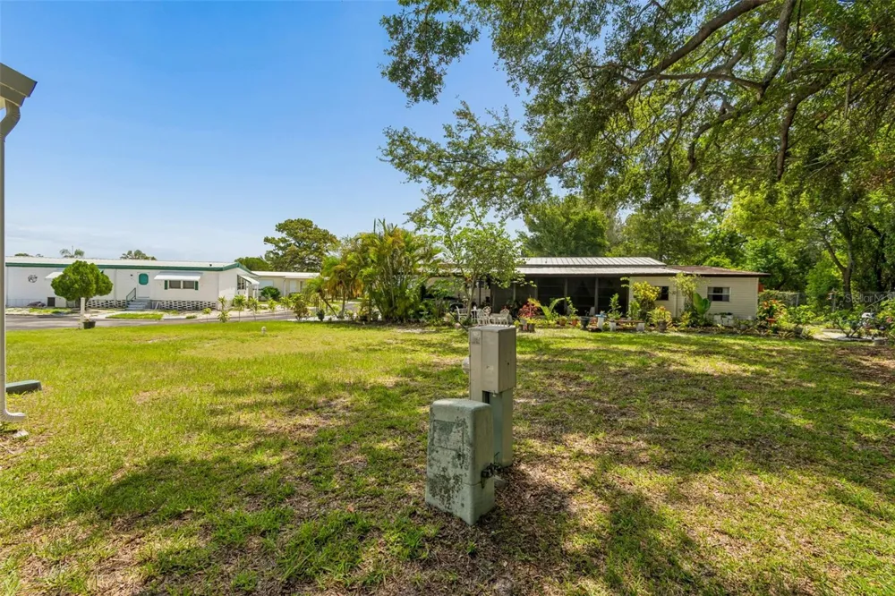9790 66TH STREET #368 Pinellas Park, FL 33782