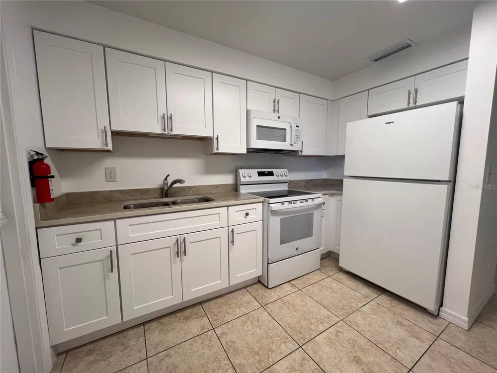 1238 WOODMERE DR Altamonte Springs, FL 32714