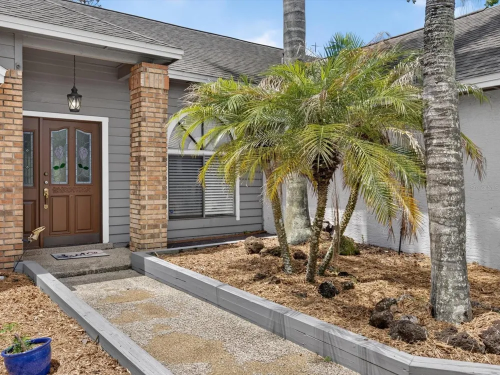 4609 TIFFANY WOODS CIRCLE Oviedo, FL 32765