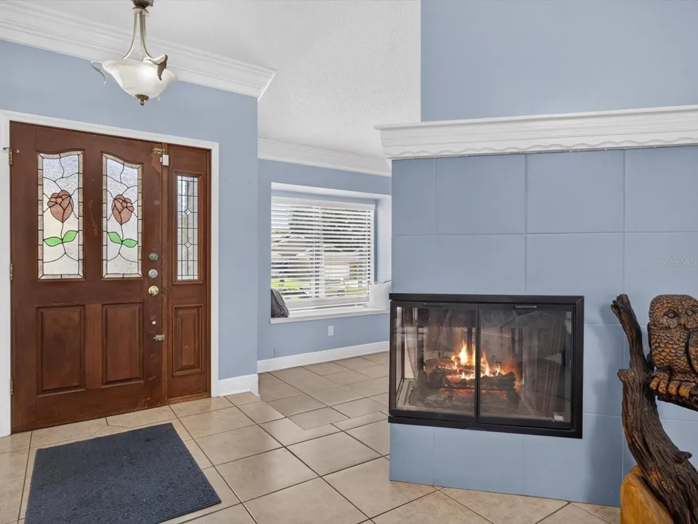 4609 TIFFANY WOODS CIRCLE Oviedo, FL 32765