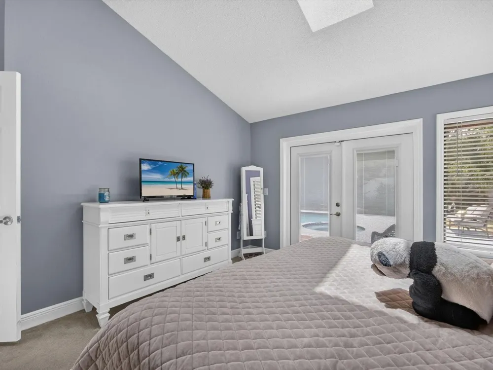 4609 TIFFANY WOODS CIRCLE Oviedo, FL 32765