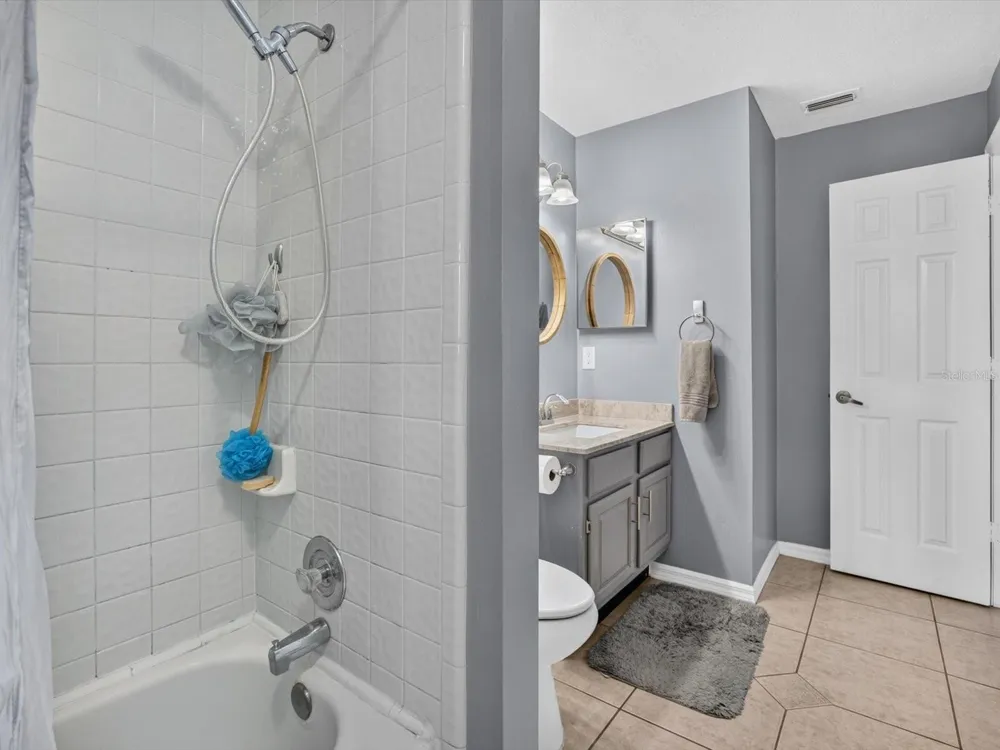 4609 TIFFANY WOODS CIRCLE Oviedo, FL 32765