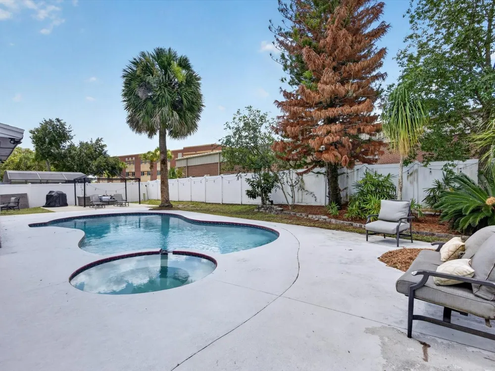 4609 TIFFANY WOODS CIRCLE Oviedo, FL 32765