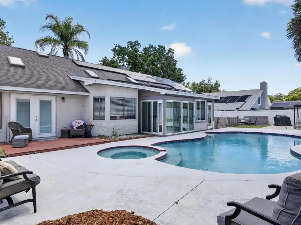 4609 TIFFANY WOODS CIRCLE Oviedo, FL 32765