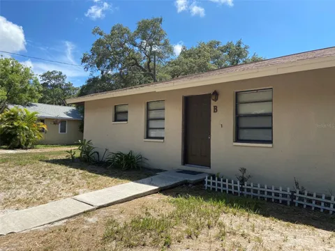 301 WOODROW AVENUE #B
