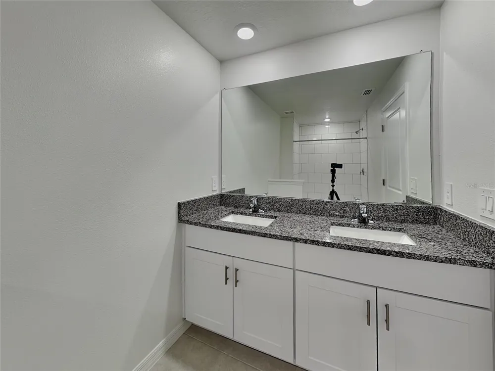 9207 BONITA MAR DRIVE Parrish, FL 34219