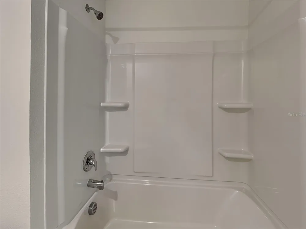 9207 BONITA MAR DRIVE Parrish, FL 34219