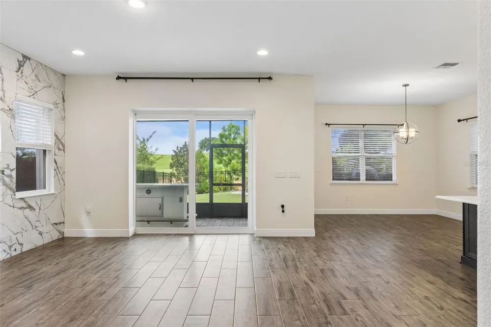 15702 VETTA DRIVE Montverde, FL 34756