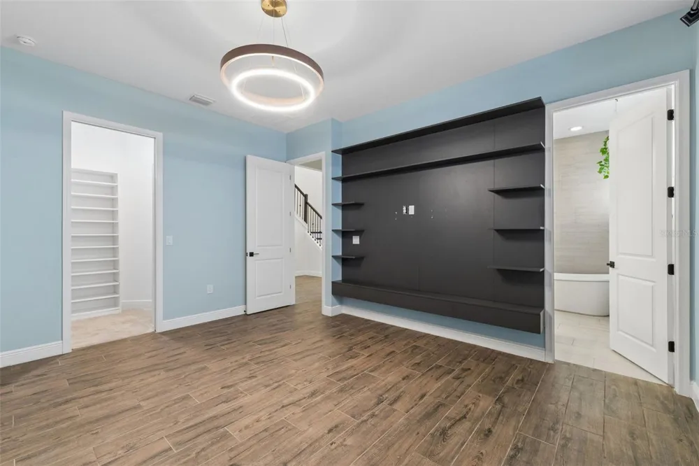 15702 VETTA DRIVE Montverde, FL 34756