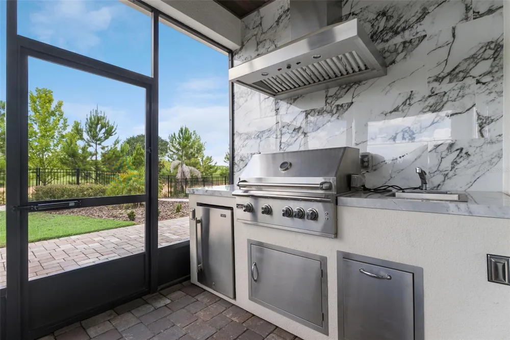 15702 VETTA DRIVE Montverde, FL 34756