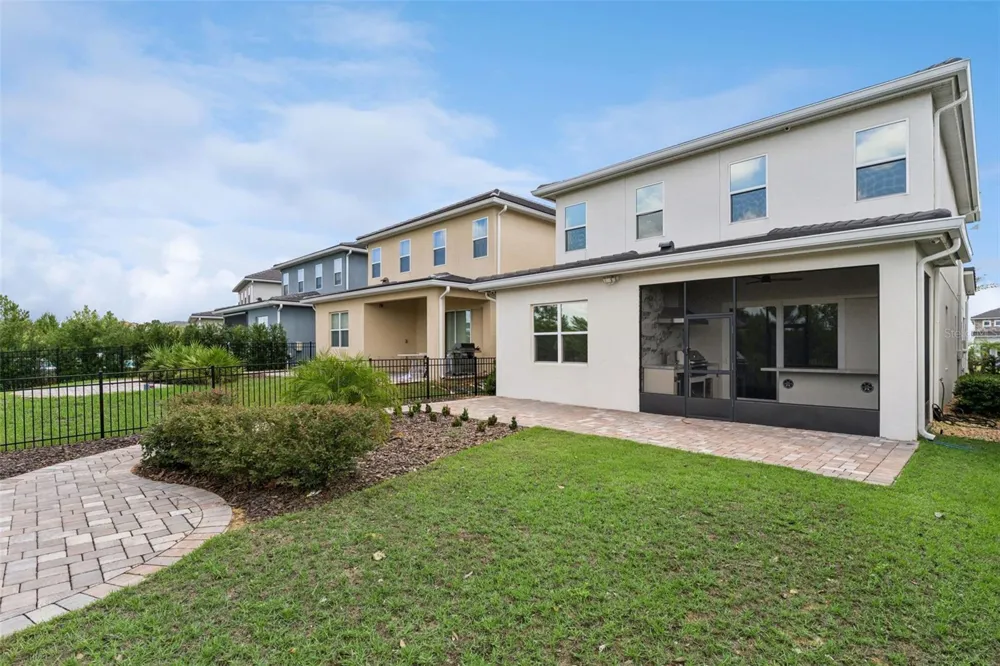 15702 VETTA DRIVE Montverde, FL 34756