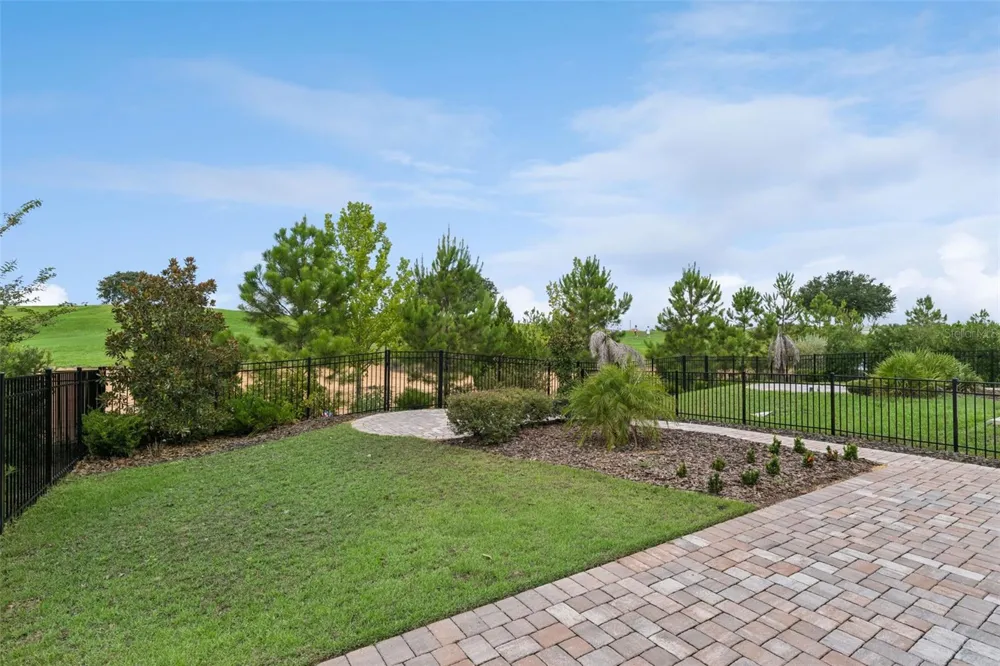 15702 VETTA DRIVE Montverde, FL 34756