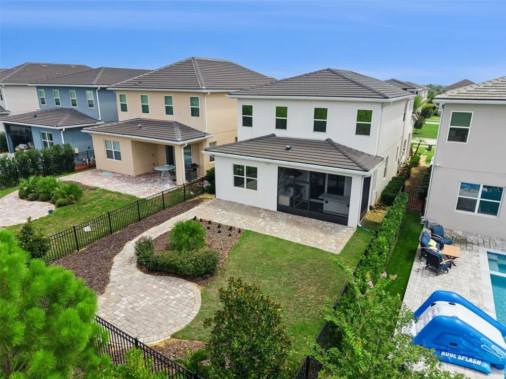 15702 VETTA DRIVE Montverde, FL 34756