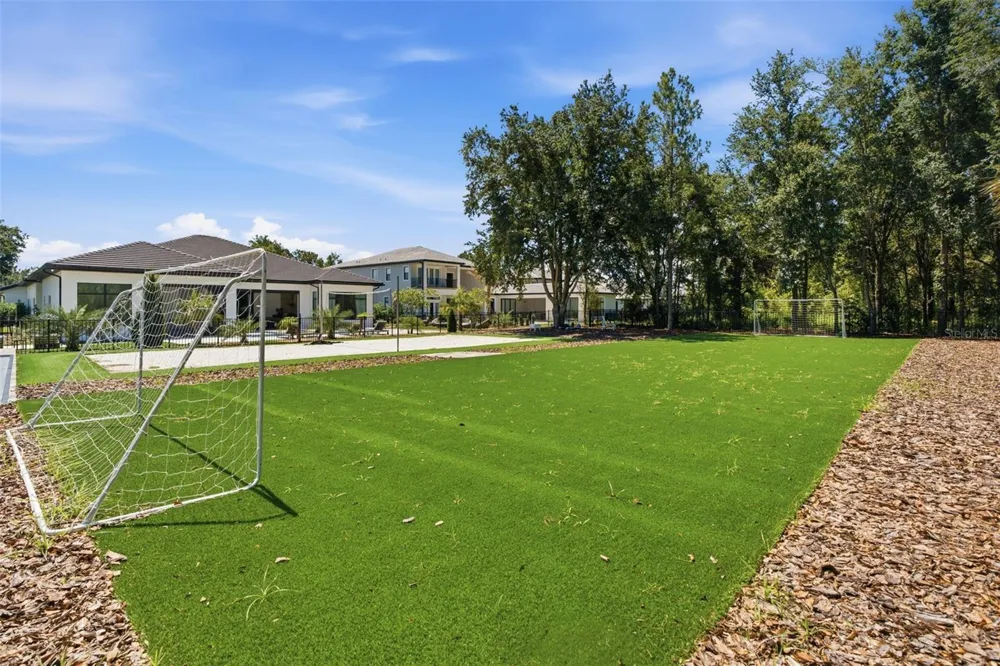 15800 PENDIO DRIVE Bella Collina, FL 34756