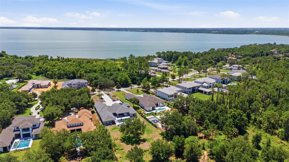 15800 PENDIO DRIVE Bella Collina, FL 34756